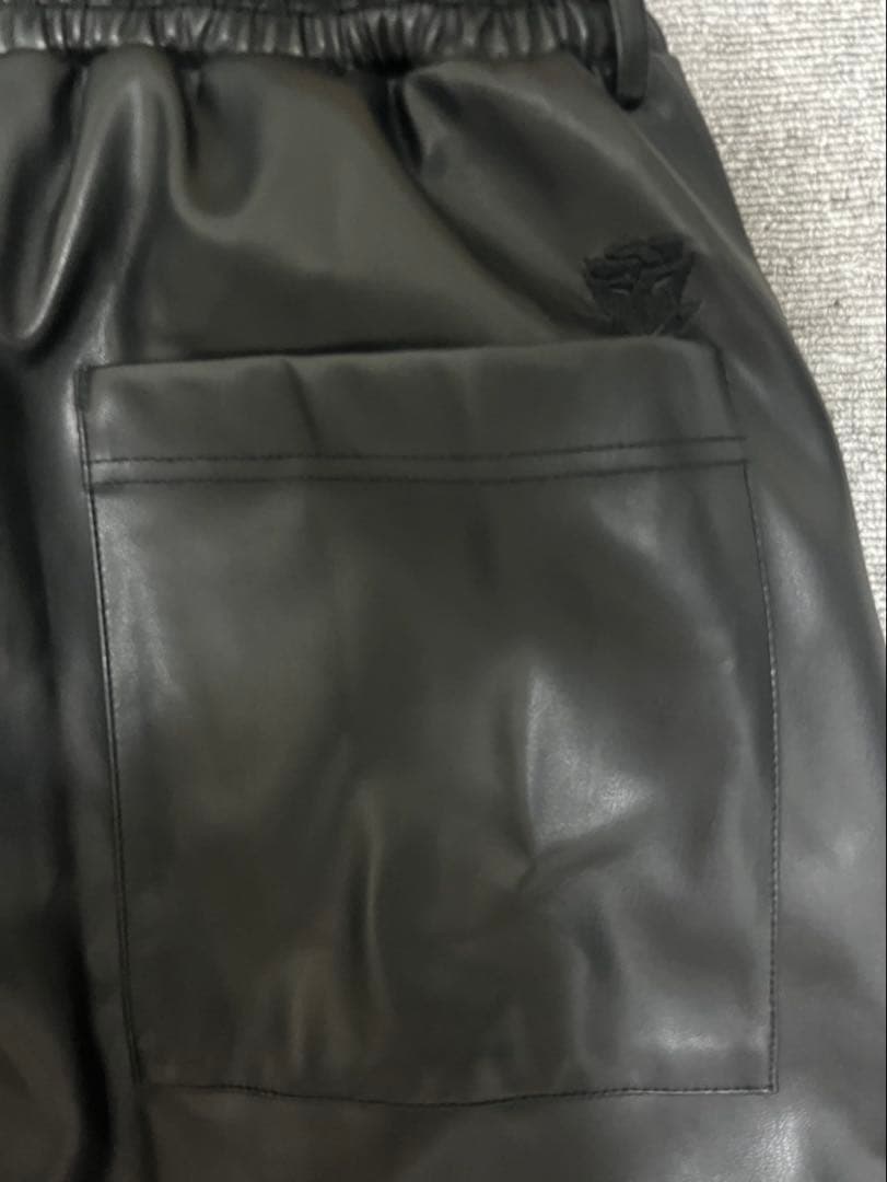 数回しか着用してないです。キャンセル不可能です。平本蓮着用です値下げありです