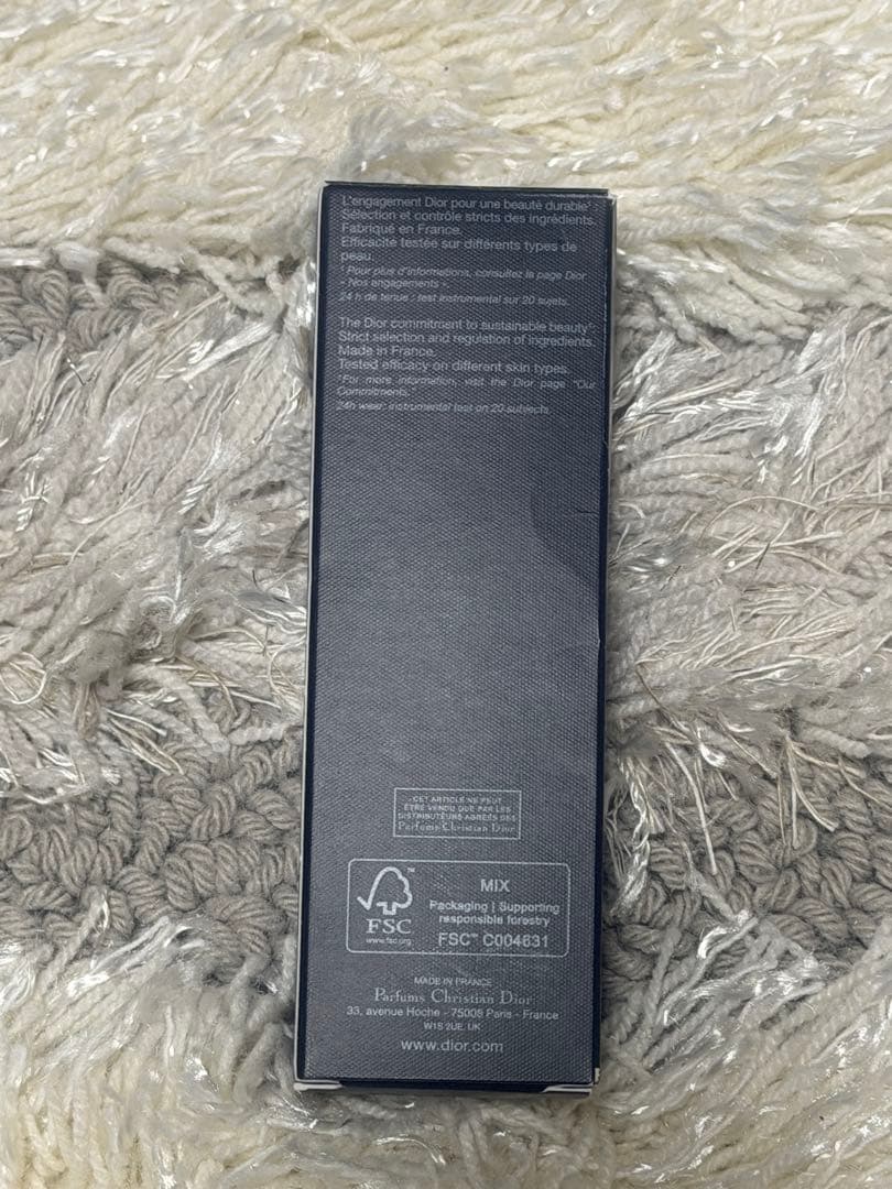 ディオールスキン フォーエヴァー フルイド グロウ　1N 30ml