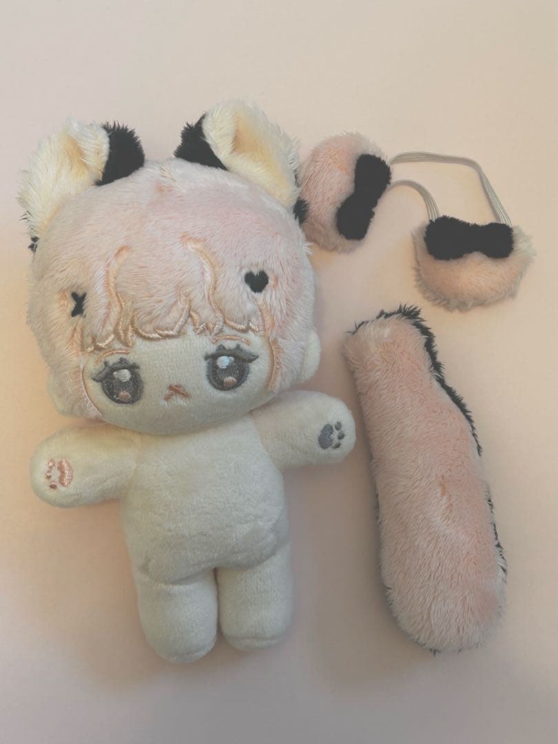 未使用美品　無属性　ぬいぐるみ　10cm ラズベリークリーム