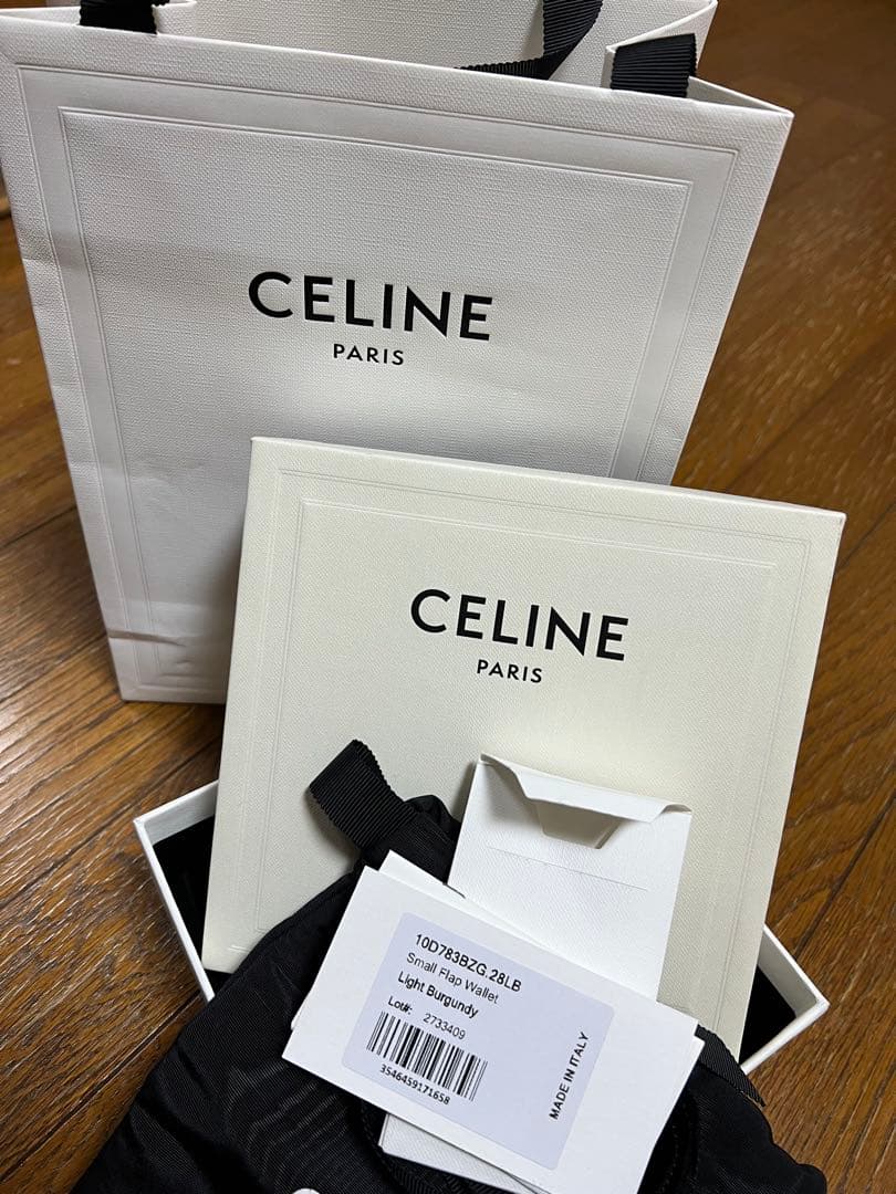CELINE バーガンディ 三つ折り財布