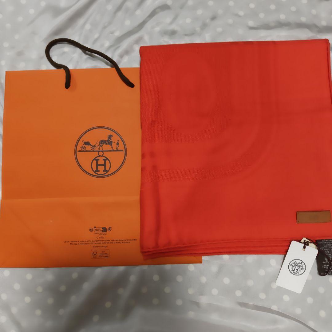 新品！エルメス！　オレンジ色 シンプル ストール 未使用タグ付き