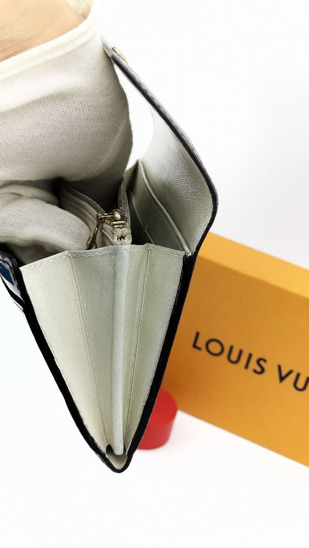 Louis Vuitton エナメルモノグラムパープル 二つ折り財布