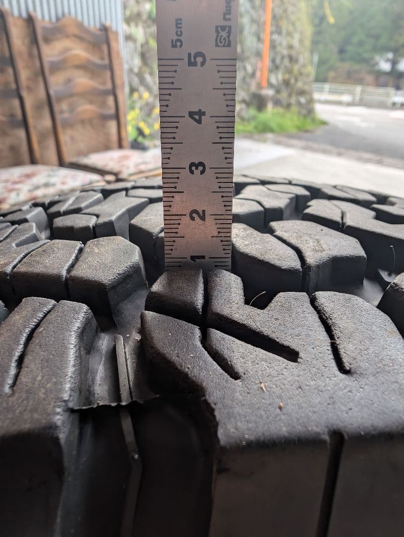 BFGoodrich All-Terrain T/A 235 70 R16 １本