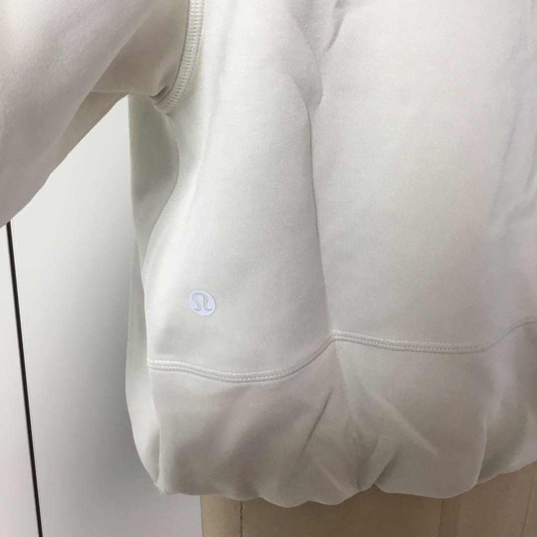 LULULEMON サイズ6 ホワイトジャージ上下セット フード付き