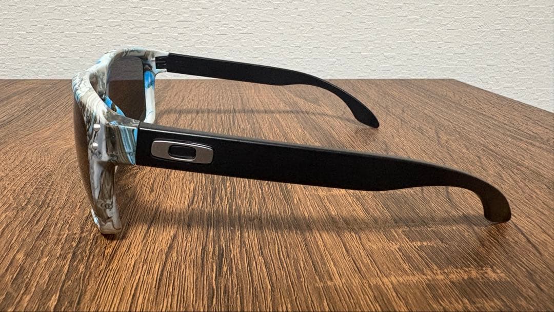 OAKLEY HOLBROOK サングラス 偏光レンズ