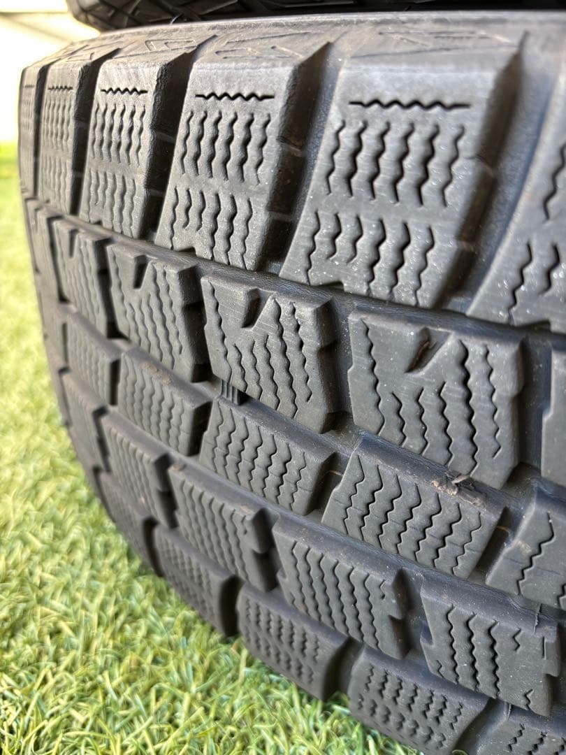 205/60r16 ダンロップ スタッドレスタイヤ 4本セット