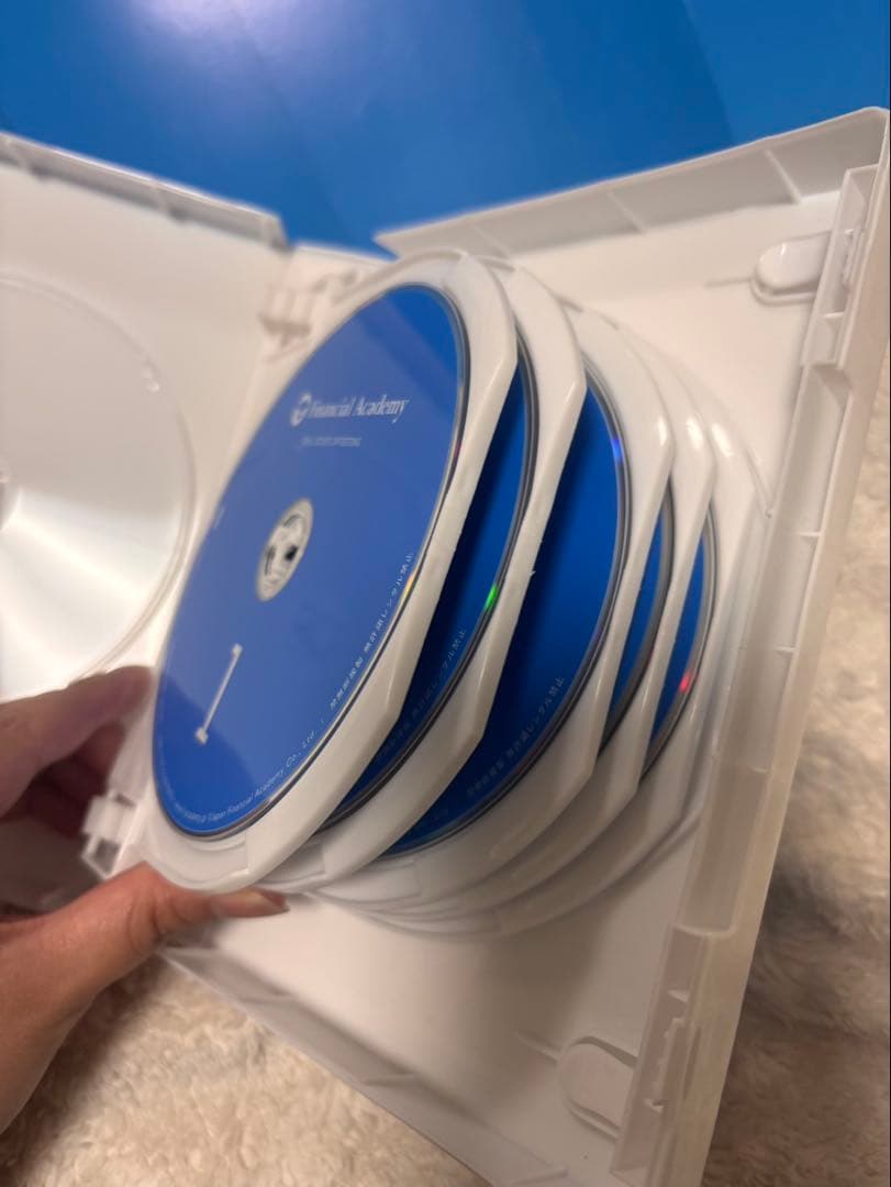 ファイナンシャルアカデミー 不動産のテキスト、DVD