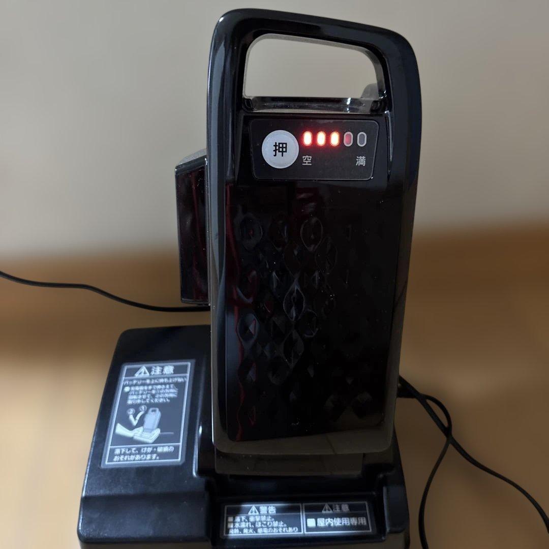 Panasonic NKJ073Z 電動自転車充電器