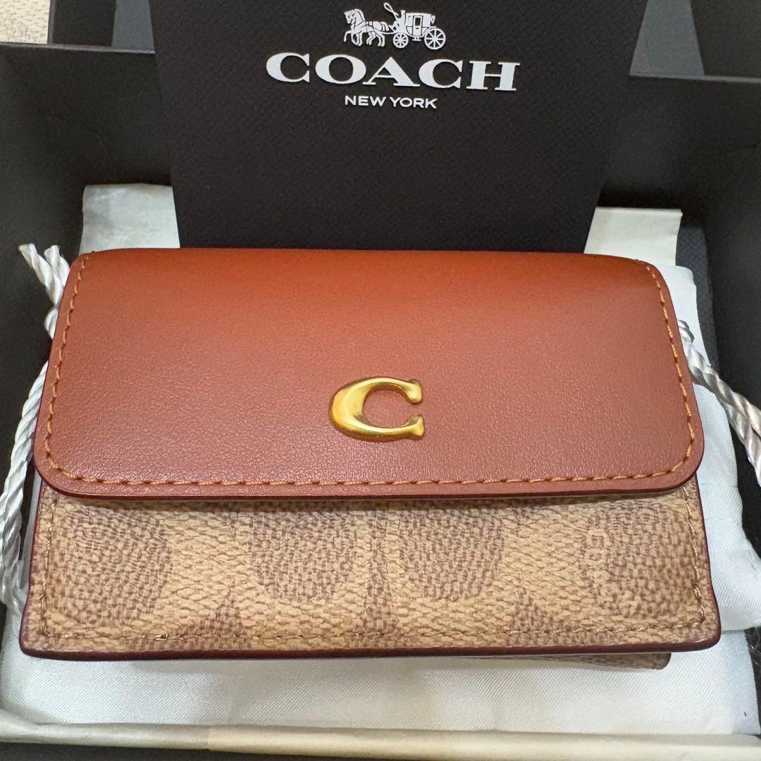 耀*ん様 【新品】COACH ミニ キャンバス トライフォールド ウォレット