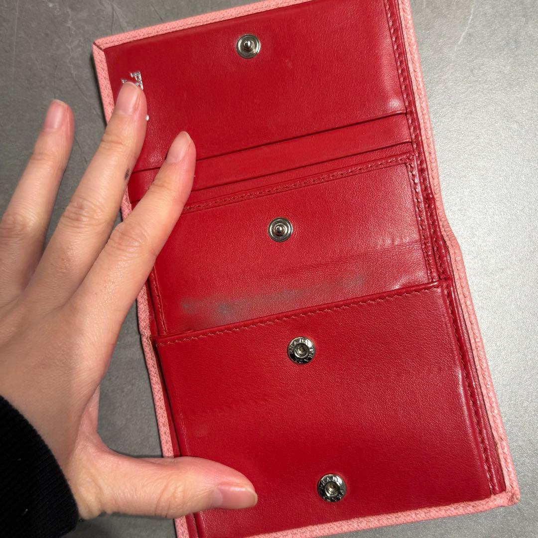 PRADA 二つ折り財布 ピンク