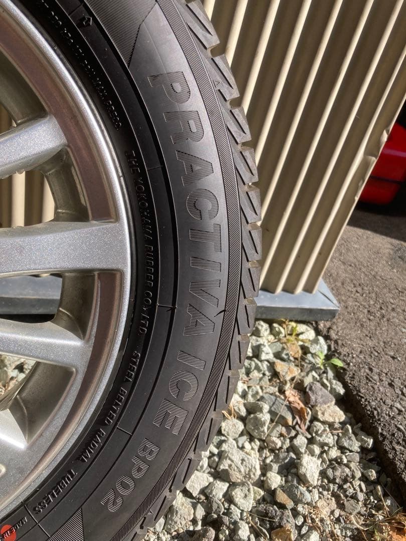 タイヤ新品！ヨコハマ　プラクティバ　175/65R14 コンパクトカー