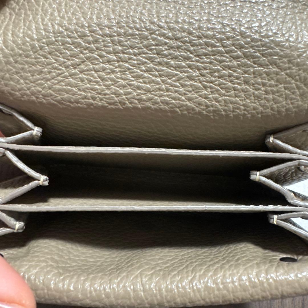グレー レザー 二つ折り財布