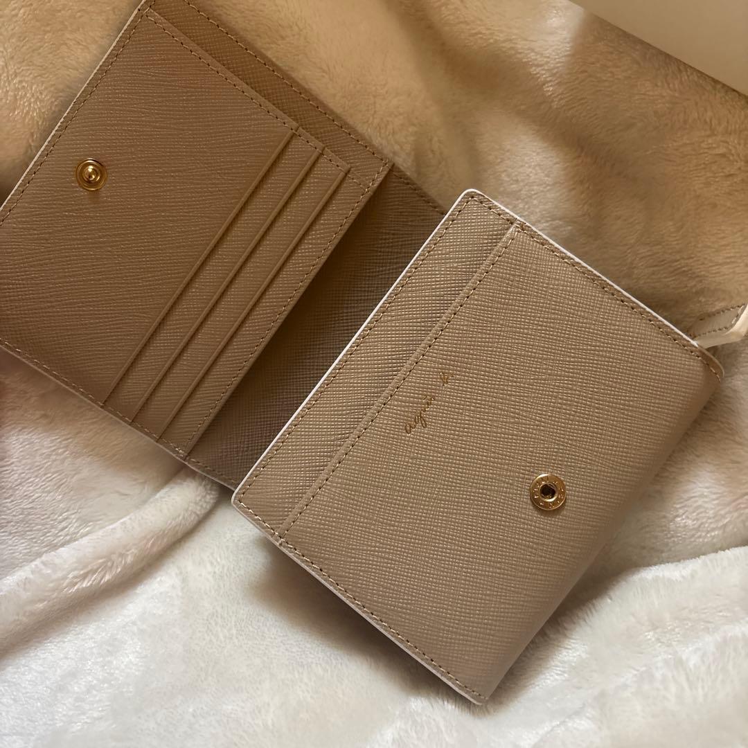 agnès b. 三つ折り財布 ベージュ