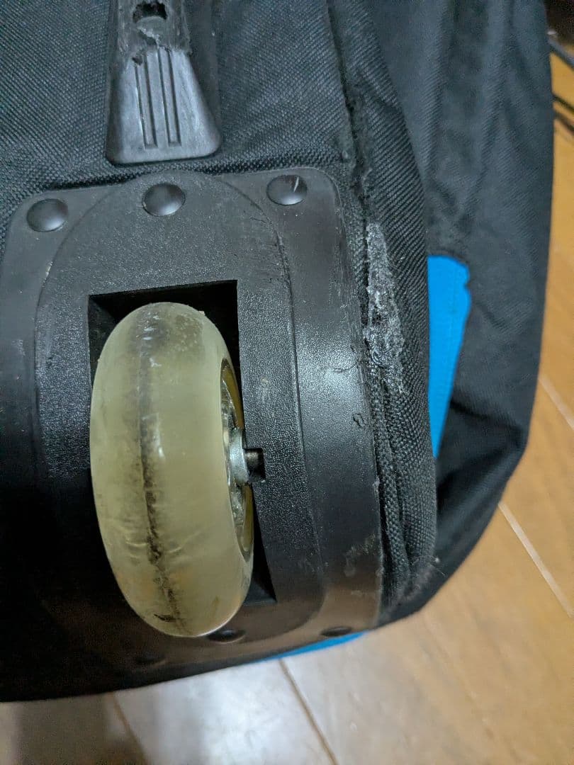 アトミック　オールインワンキャリーバッグ