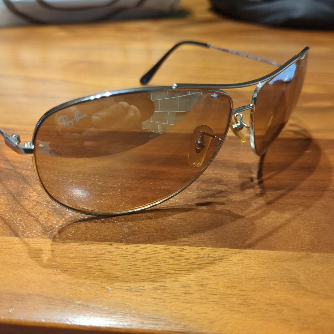 Ray-Ban　ティアドロップ サングラス ブラウンレンズ