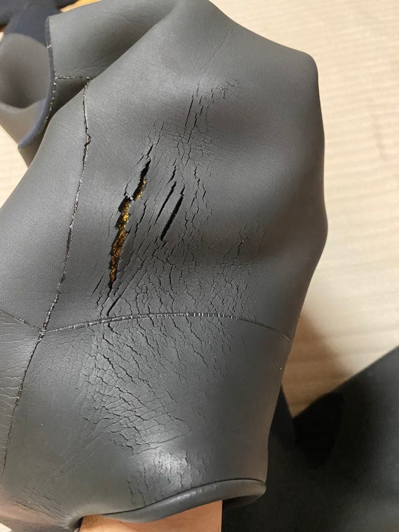 【最終値下】ホットライン　セミドライウエットスーツ　ＬＲ