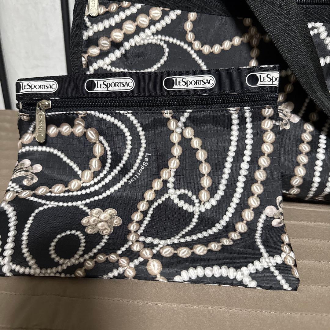 極美品　LeSportsac レスポートサックチャールストンポーチ付き未使用級