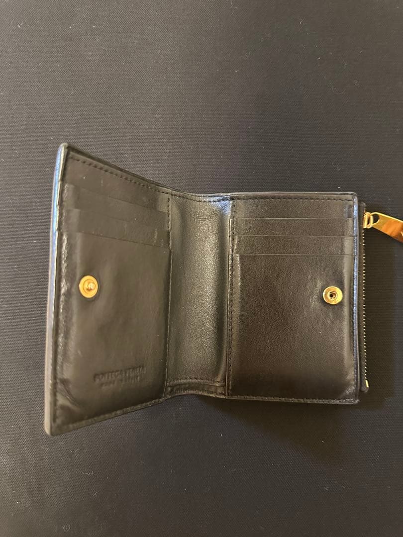 BOTTEGA VENETA 二つ折り財布 黒
