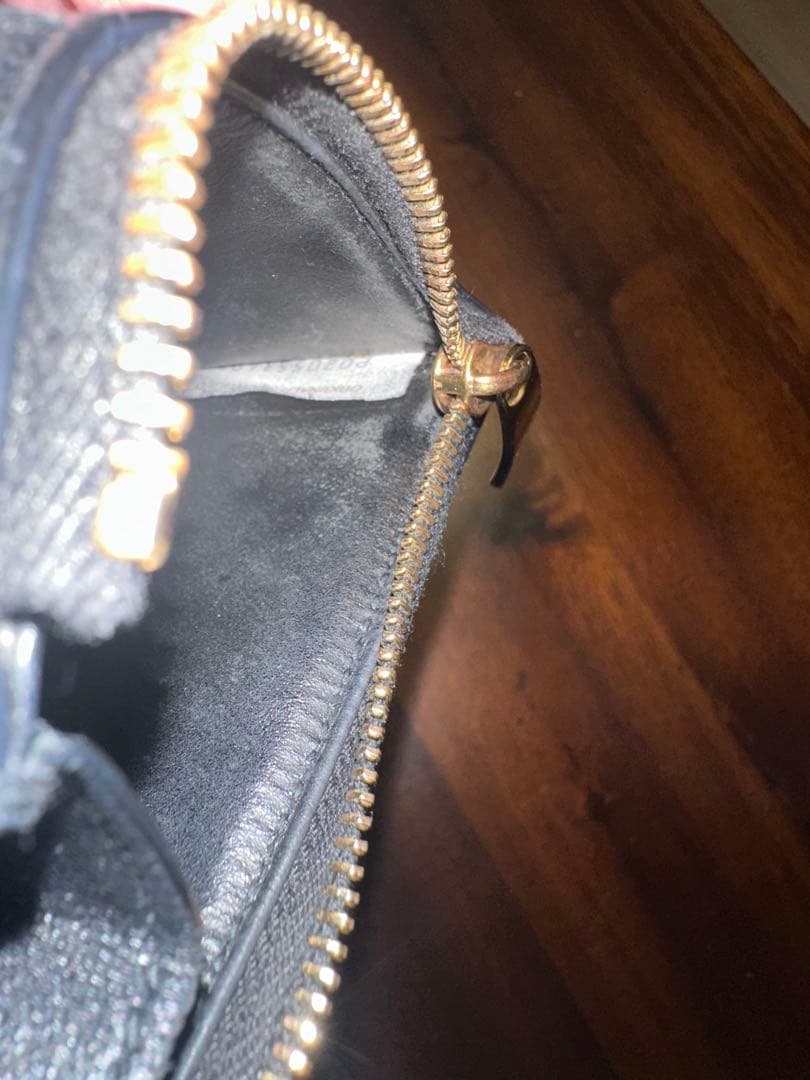 BOTTEGA VENETA 二つ折り財布 黒
