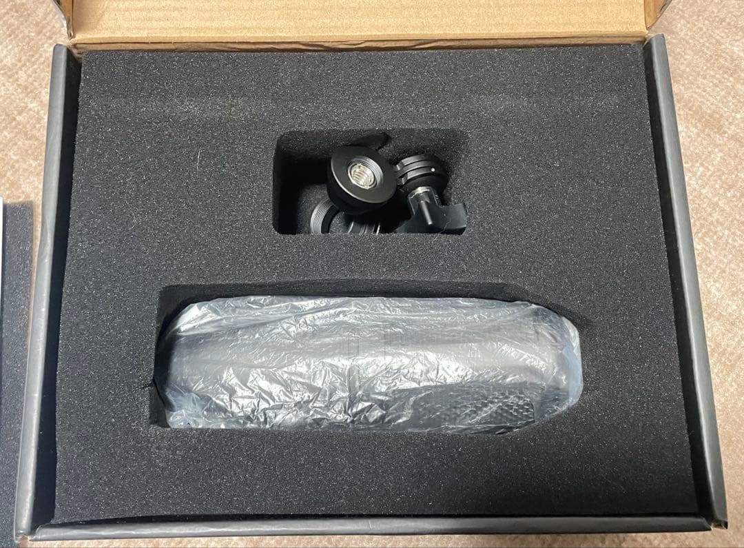 AKG P120（コンデンサーマイク）