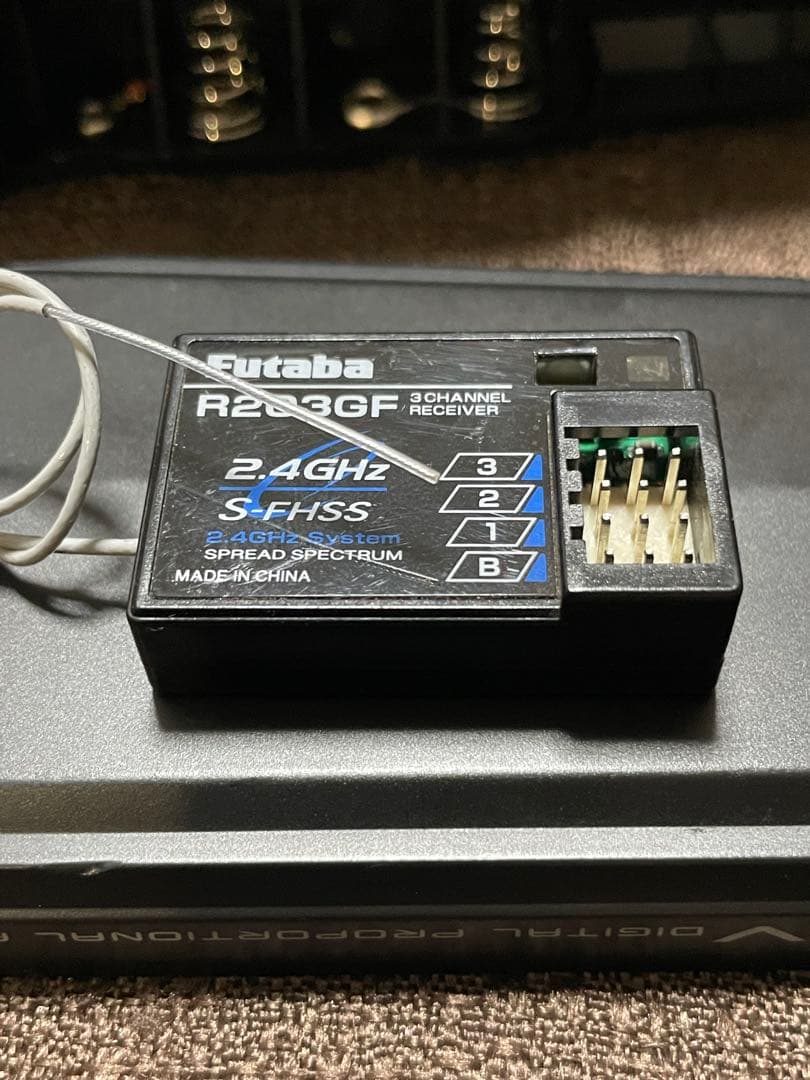 フタバ 3PV プロポ　R203GF レシーバー　送受信機セット　値下げ交渉不可
