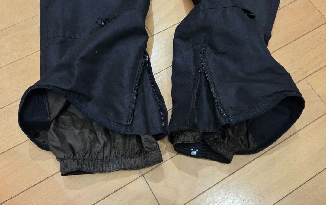 スノーボード　BURTON ビブパンツ　ブラック　サイズS
