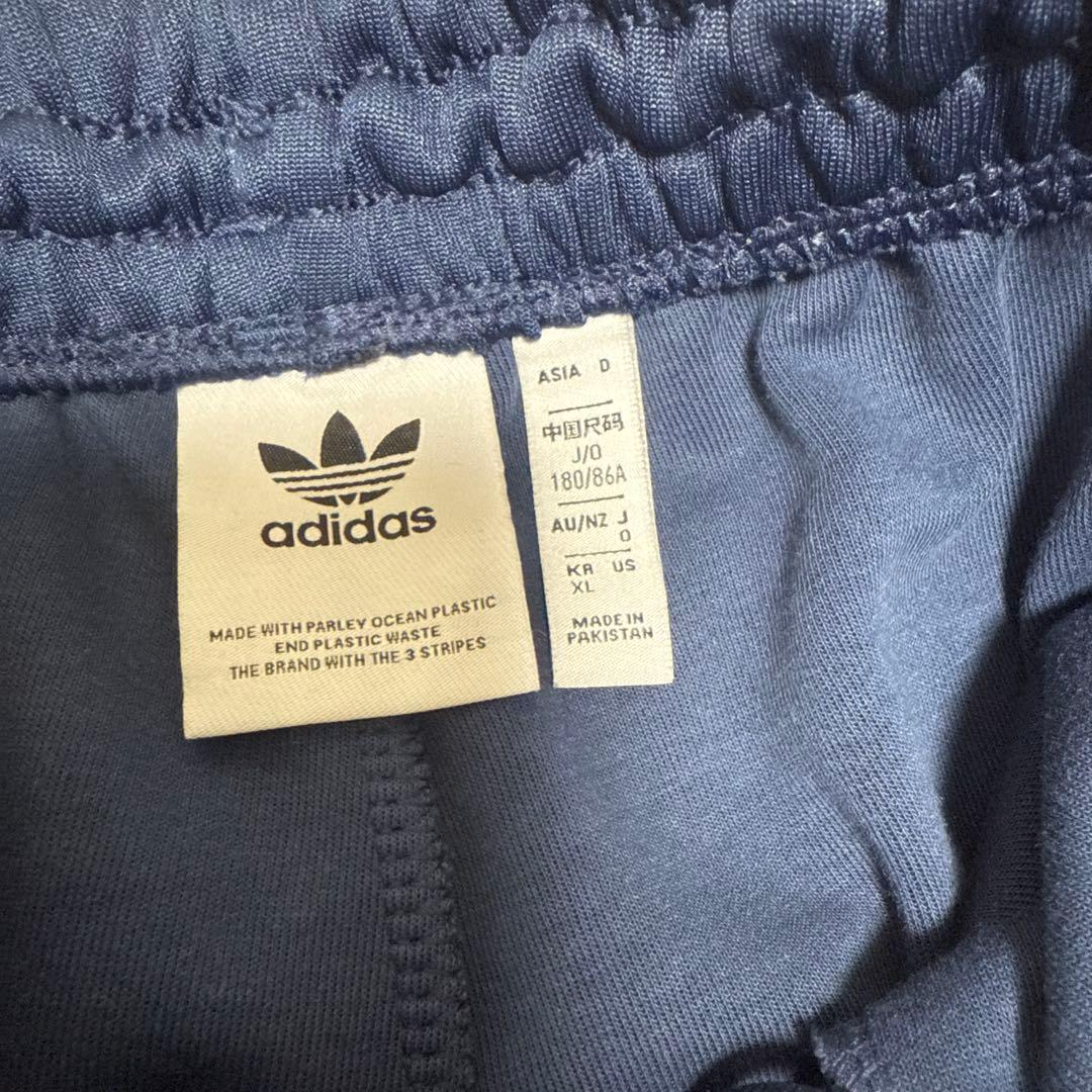 adidas ネイビー ジャージ セットアップ