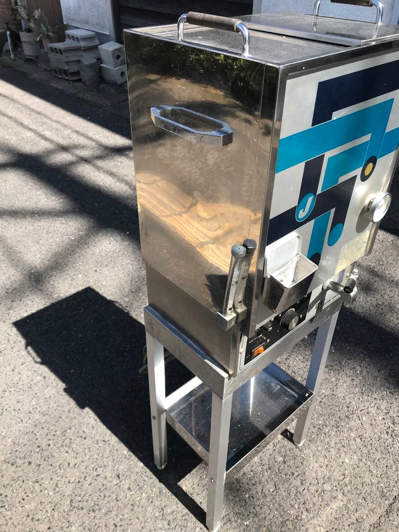 タオルスチーマー　蒸し器　タオルウォーマー　理容　美容　レトロ