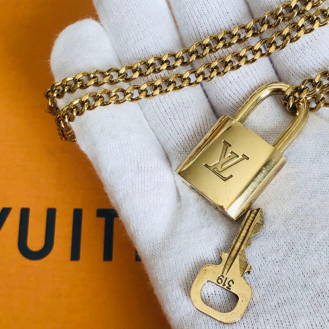 新品磨き仕上品✨正規品✨ルイヴィトン✨南京錠パドロック✨カデナ＆キー