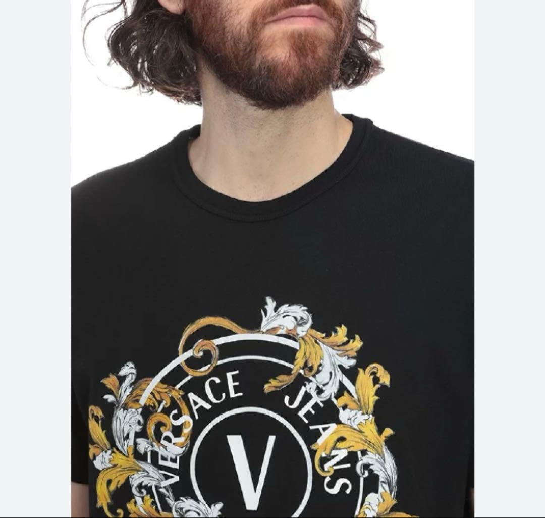 【るるーしゅ】ヴェルサーチ ジーンズクチュール Tシャツ　レターエンブレム