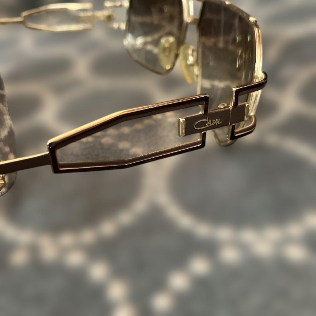 CAZAL ラウンド型オーバーサイズサングラス２点オマケ超お得、処分価格です