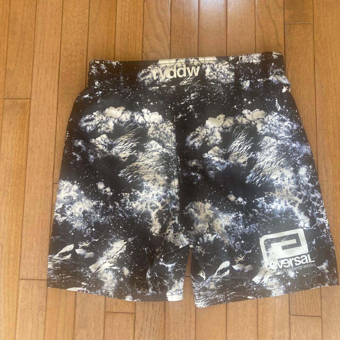 reversal リバーサル　ショートパンツ　ファイトパンツ
