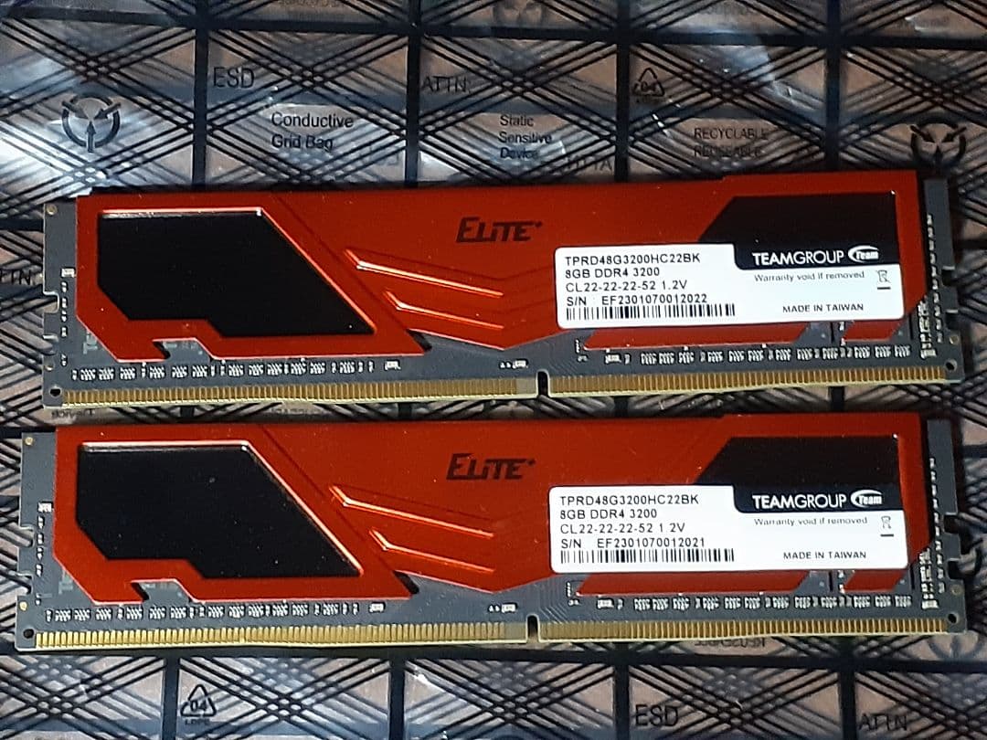 DDR4 3200 8GB ×2 TEAM GROUP ELITE