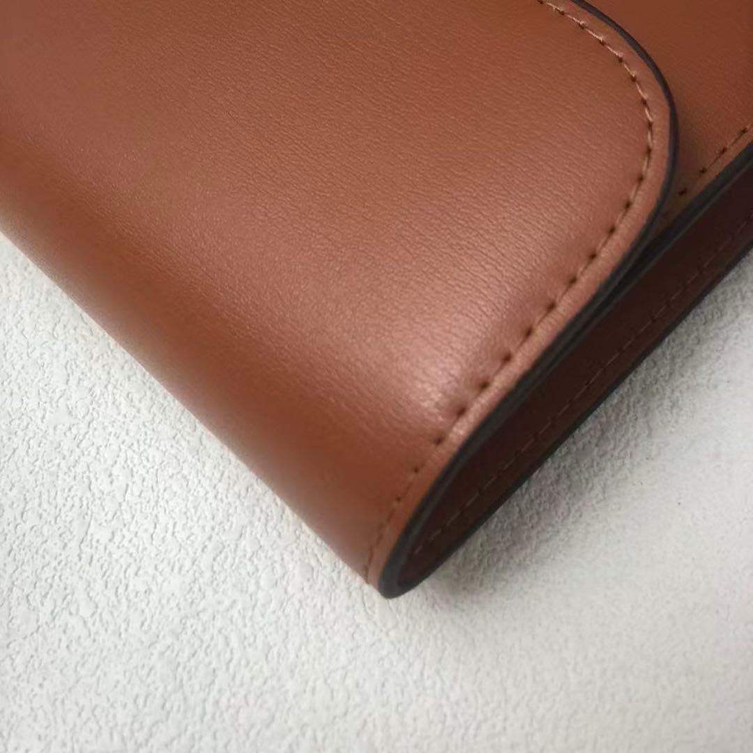 セリーヌ トリオンフ スモールウォレット 三つ折り財布 タン