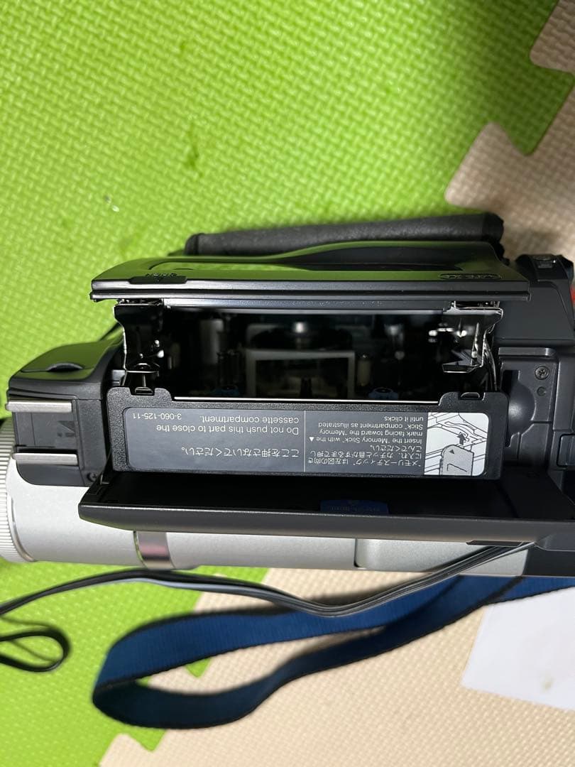 YZ3 プロフ必読 　SONY　DCR-TRV225　DCR-PC300