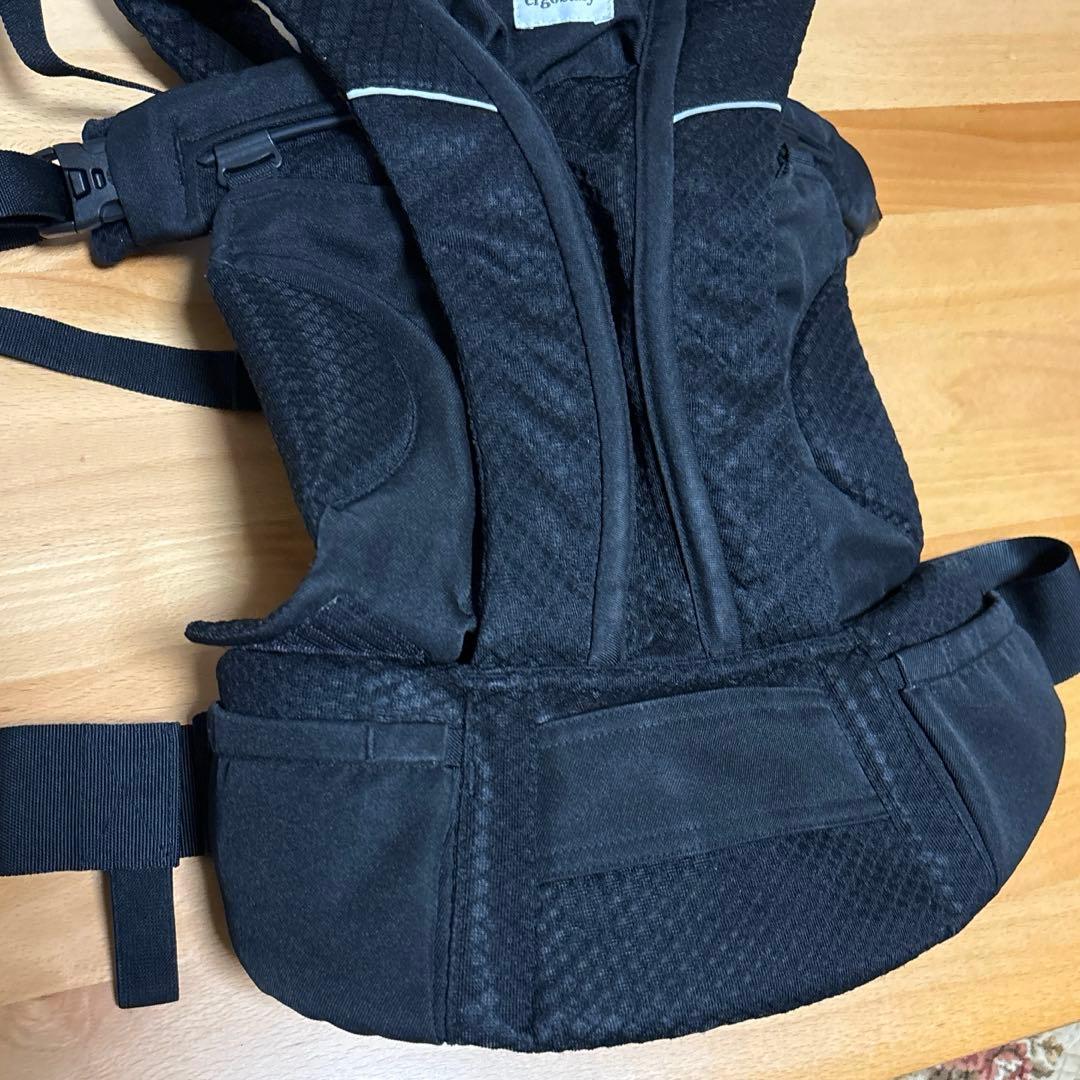 【良品】エルゴベビー オムニブリーズ 抱っこ紐 ブラック