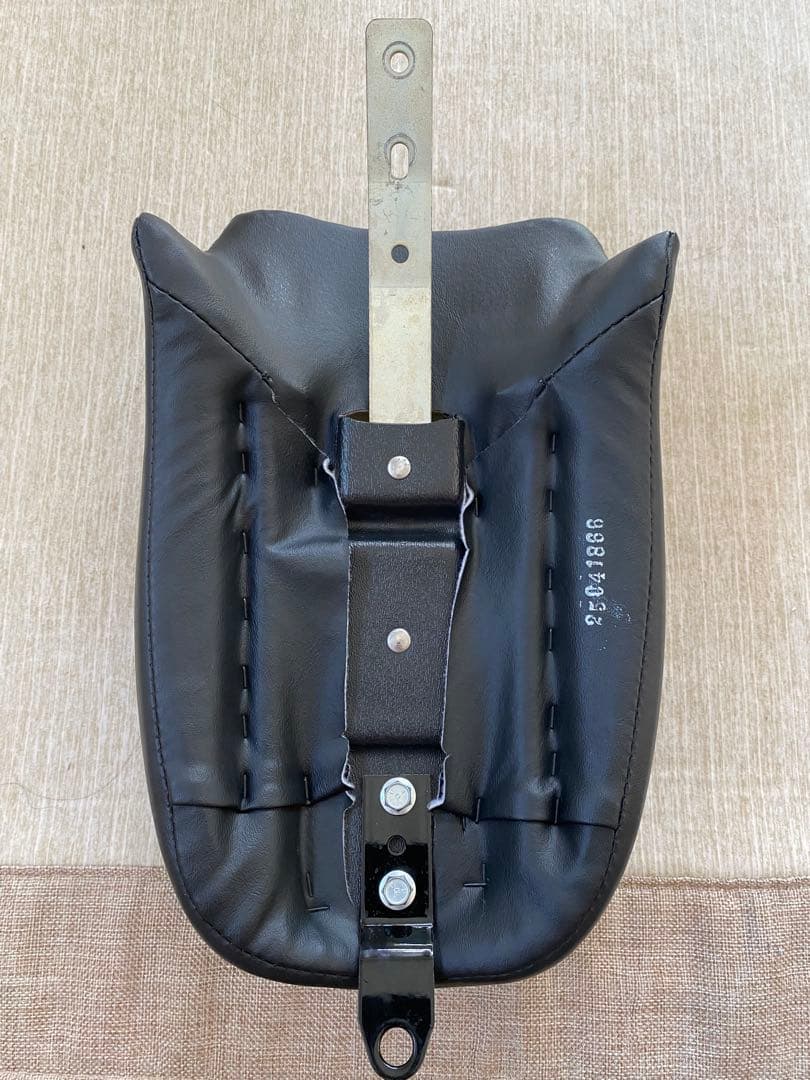 xl1200x 純正　タンデムシート