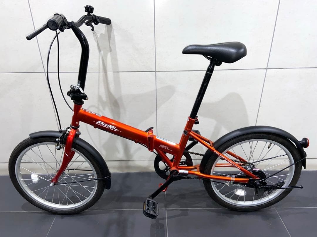 ミニベロ　小径車　折りたたみ自転車　20インチ