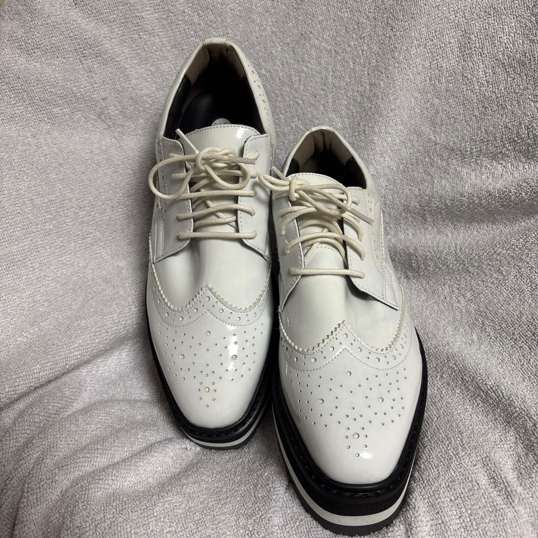 【新品未使用】St.ANDREWSゴルフシューズ 白 エナメル厚底ウィングチップ