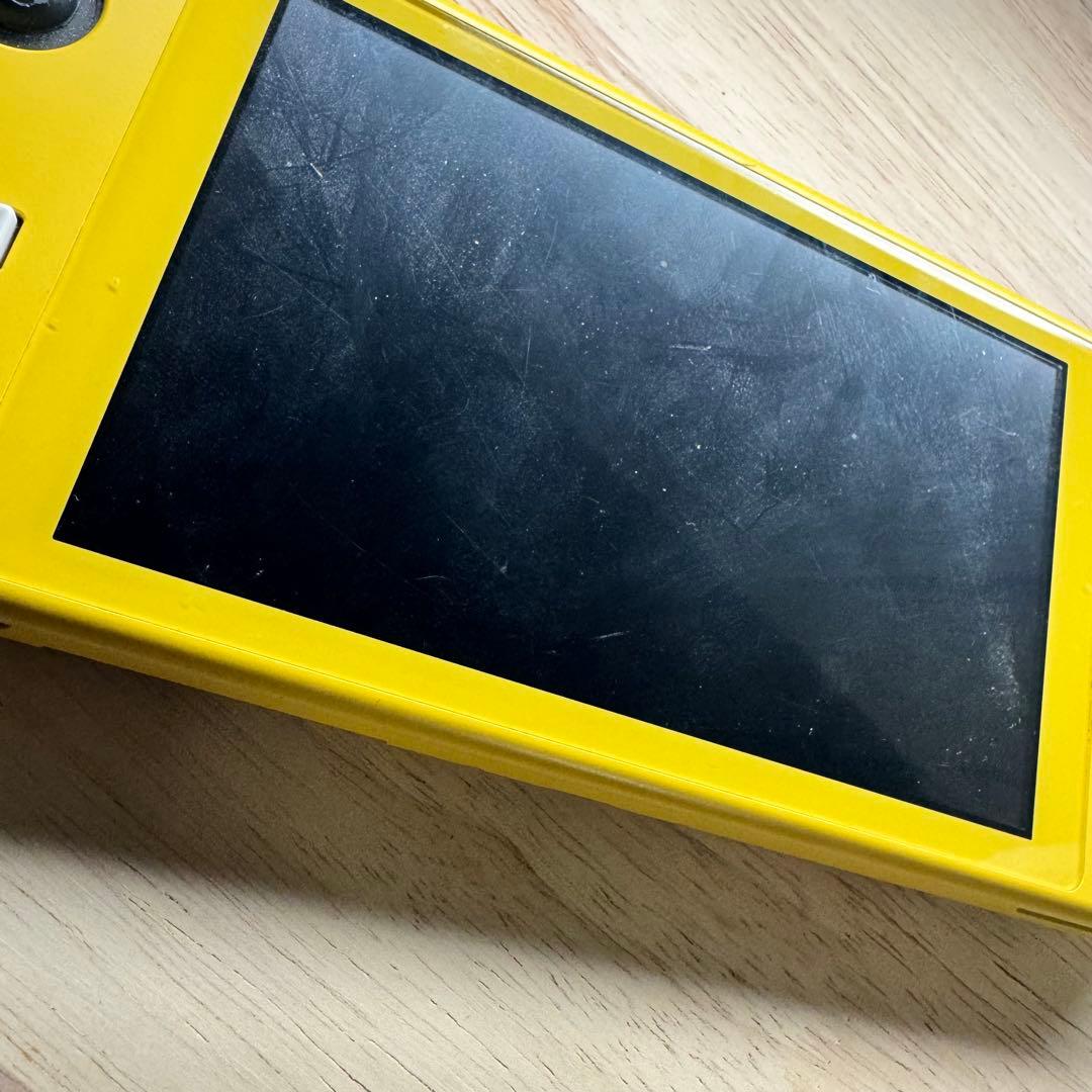 Nintendo SwitchLite 黄 ジャンクイエロー