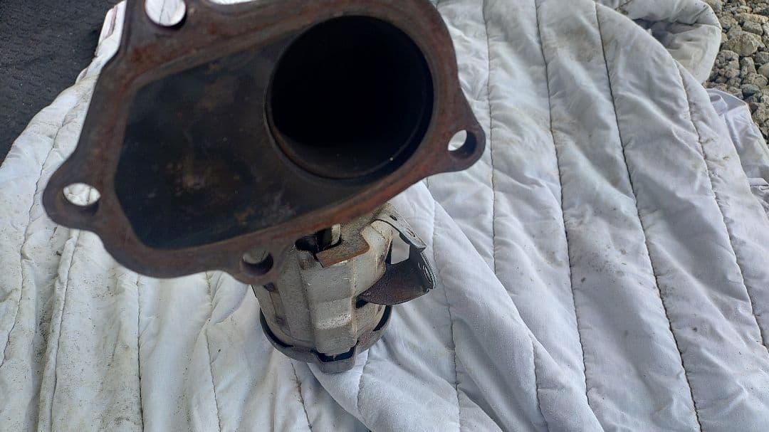 GDBA純正触媒