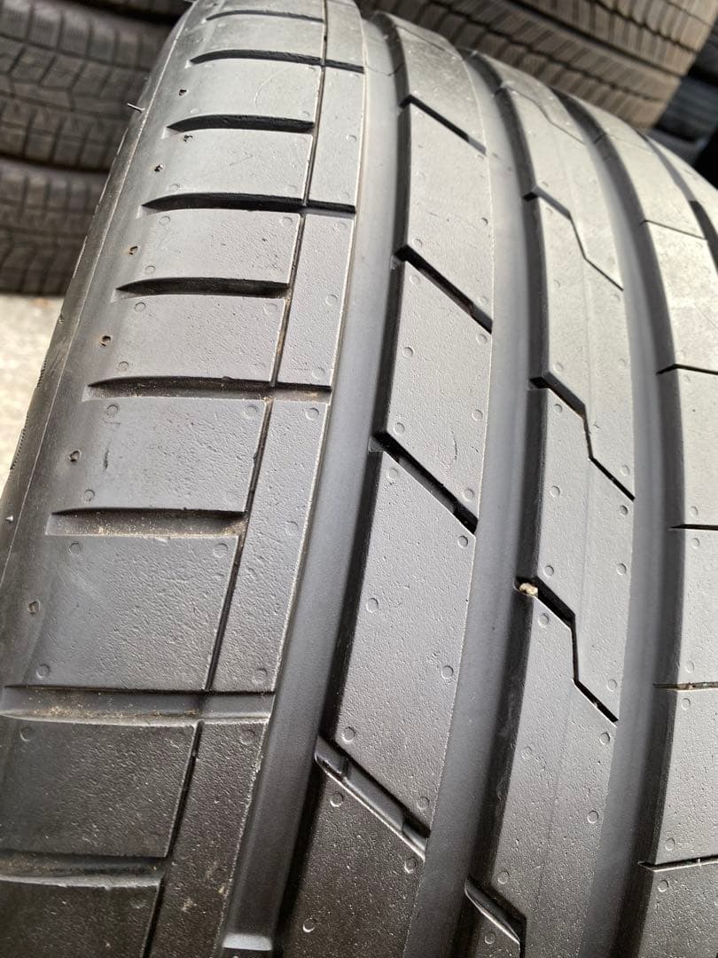 HANKOOK VENTUS 235/40/19 4本セット2020/21年製
