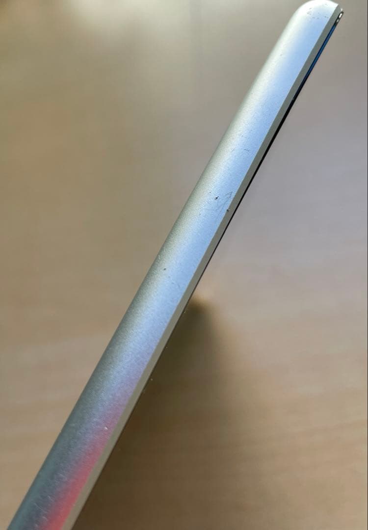 iPad 第9世代　A2602　Wi-Fiモデル　シルバー　64GB ジャンク品
