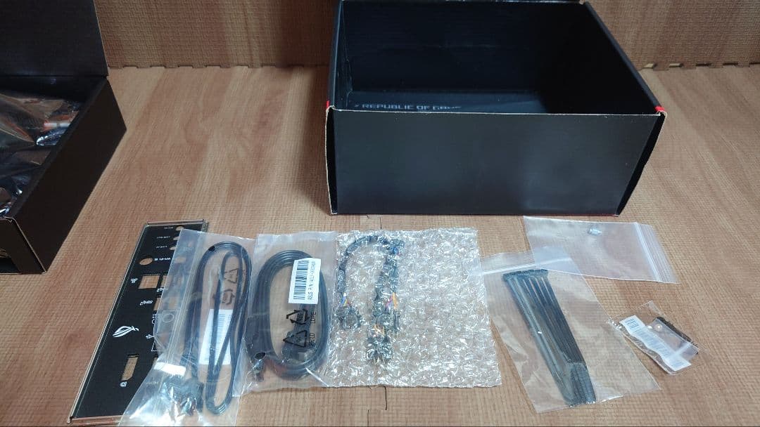 ASUS ROG STRIX B550-I GAMING マザーボード