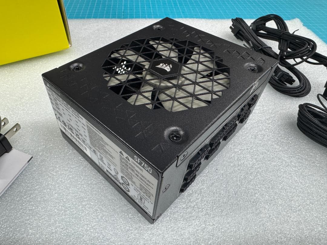 Corsair SF750 SFX電源 PLATINUM電源 2024年
