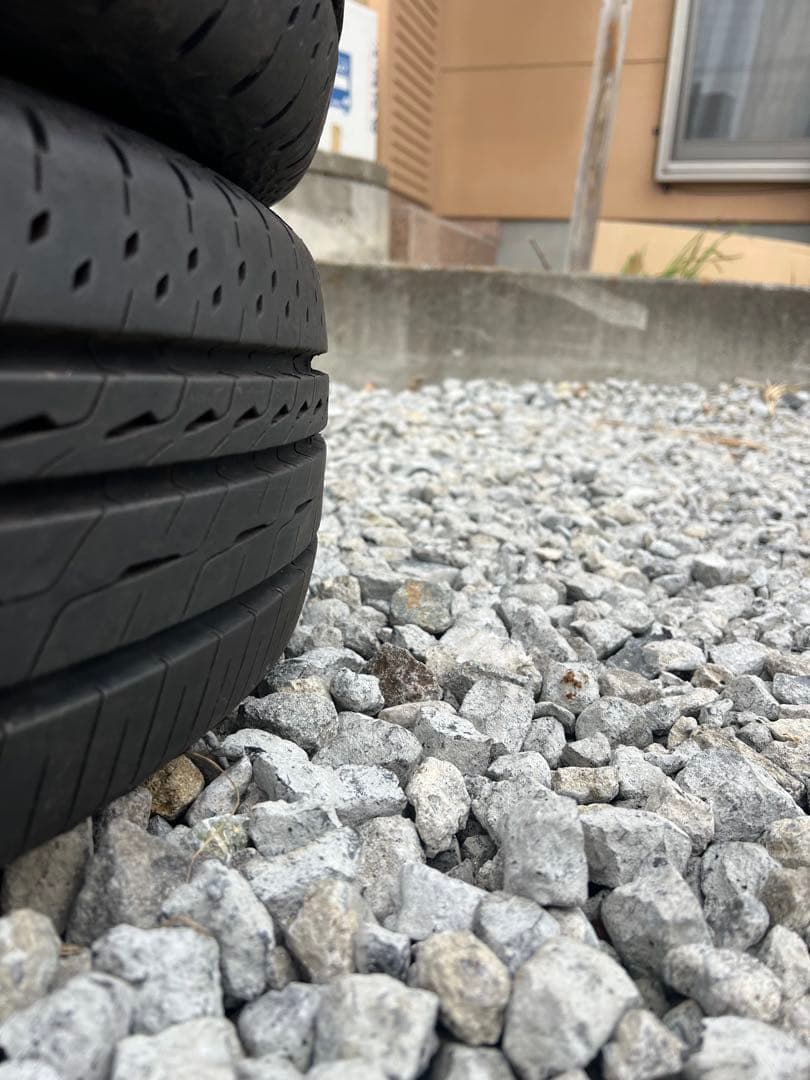 ブリヂストン　レグノ　GR-X3 TYPE rv 215/65r16 25年製