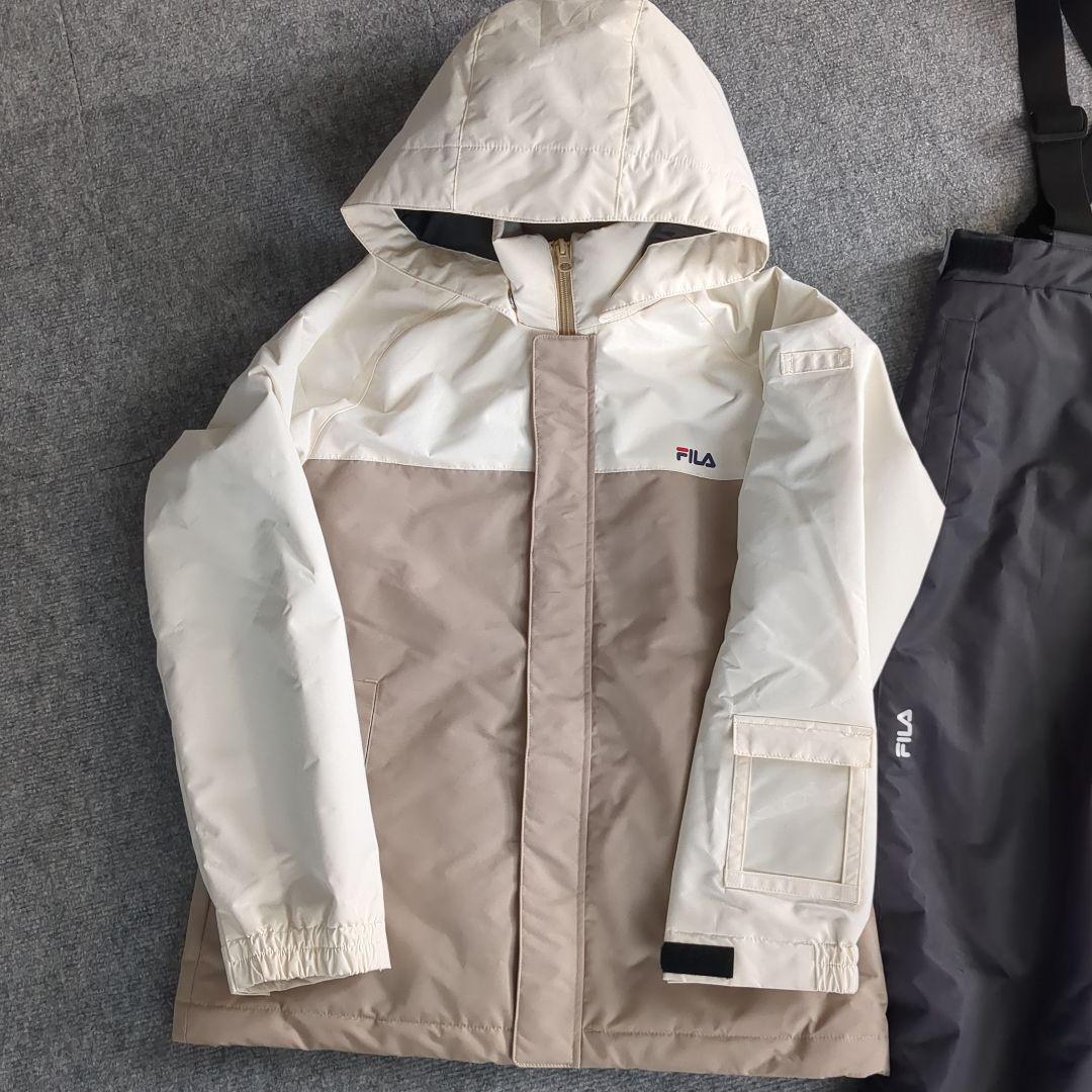 FILA スキーウェア 150cm オフホワイト ベージュ　ブラック 上下セット