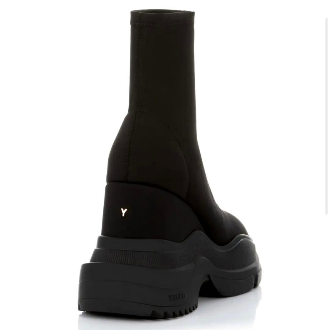 にこ　 YELLO ショートブーツ BLACK XL 【美品】