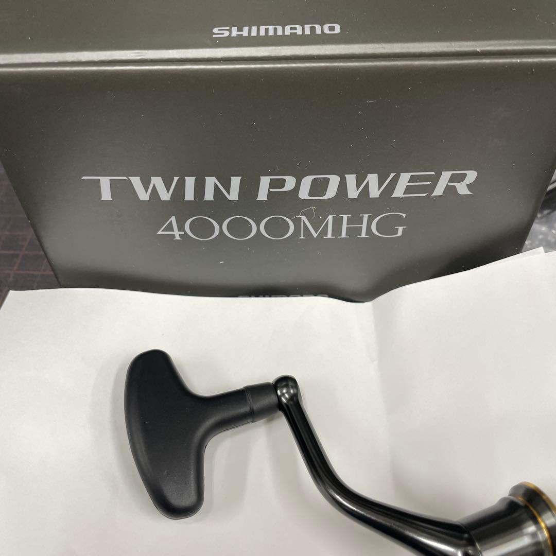 SHIMANO 24TWIN POWER 4000MHG スピニングリール