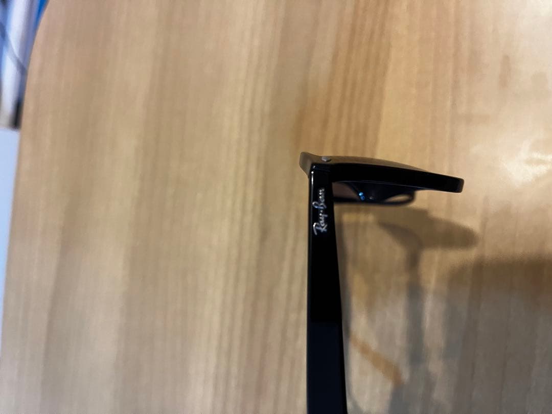 【美品】Ray-Ban RB4259F 601/19 ブラック